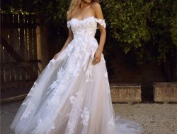 Off the Shoulder Ball Gown Wedding Dresses