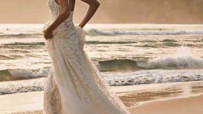 Wedding dresses for beach weddings